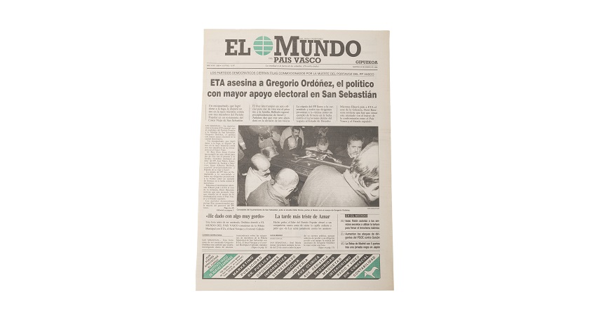 Portadas de periódicos regionales y nacionales publicados los días posteriores al asesinato 24 y 25 de enero de 1995  Archivo de la familia Ordóñez-Iríbar