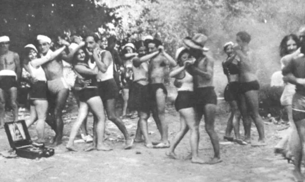 La hora del tango en la playa de Artistas Unidos. Crónica. Madrid, 1929